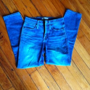 Madewell slim straight jean in lightly faded blue wash